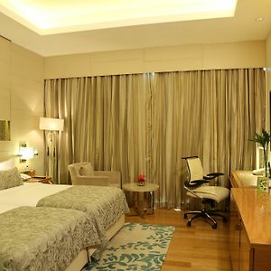 Superior Room Twin Bed upgrade to Deluxe Room Subject to avl on food & Soft Beverages